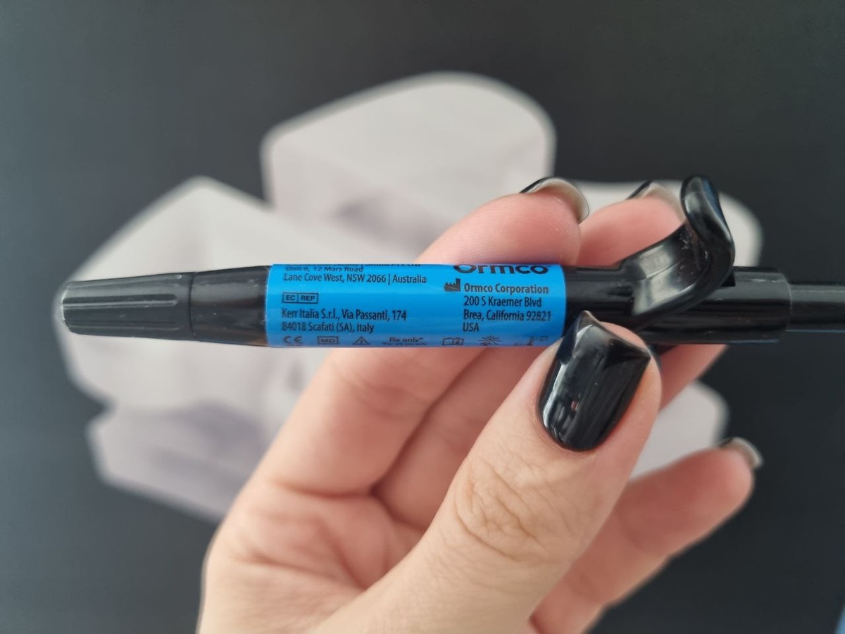 Шприц ORMCO Enlight (матеріал для фіксації брекетів, 4г) (USA)