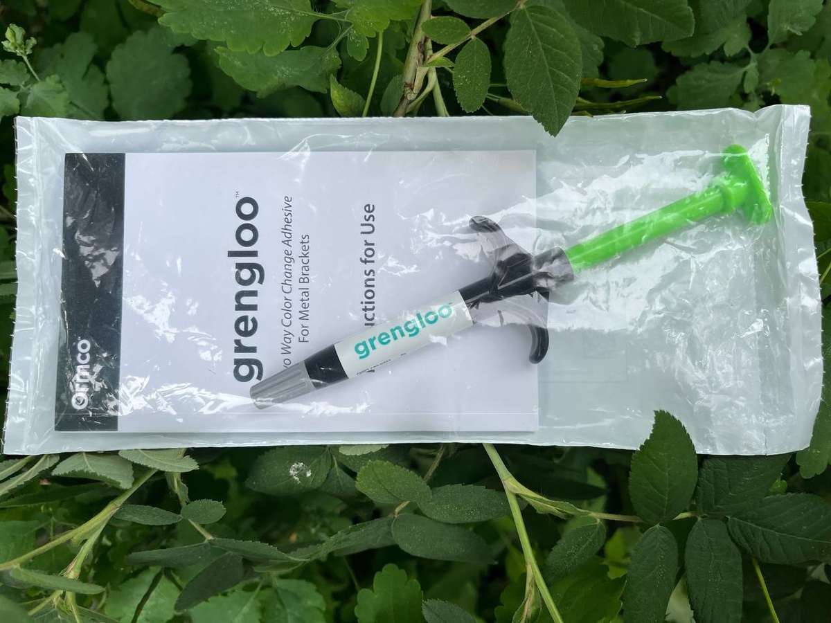 Шприц ORMCO GrenGloo (матеріал для фіксації брекетів, 4г) (USA)